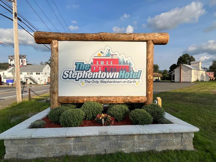 2 Bed Berkshire Getaway @ Stephentown Hotel Kültér fotó